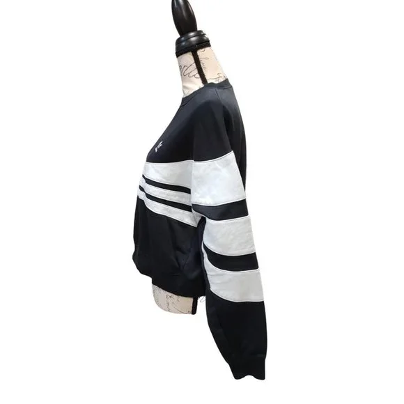 Adidas Originals Sewn Stripe Crop Sweater - Picture 12 of 15